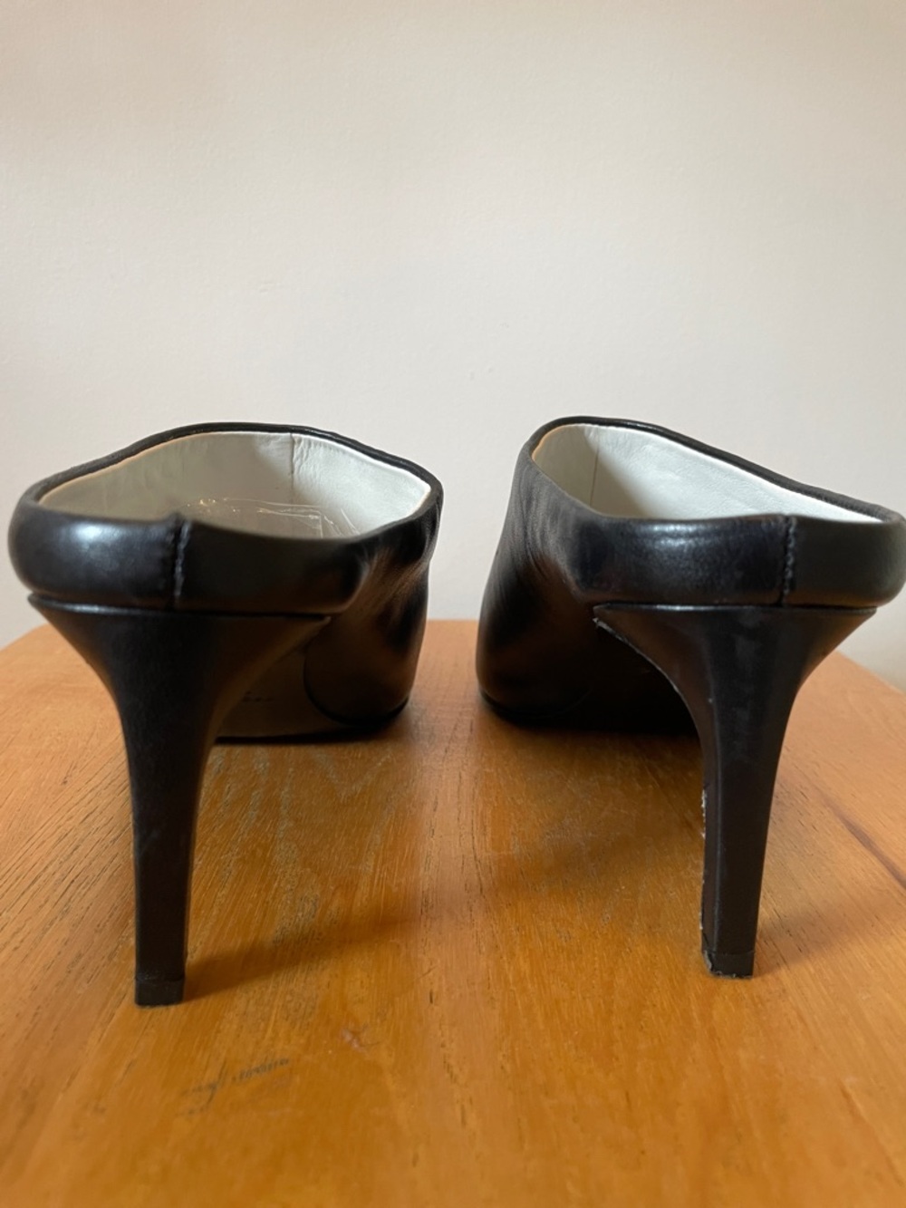 rag & bone Black Leather Pointed Toe Slip-On Mules Size 7 - Picture 5 of 5